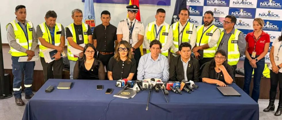 Ministro Zamora descarta privatización de BoA 
