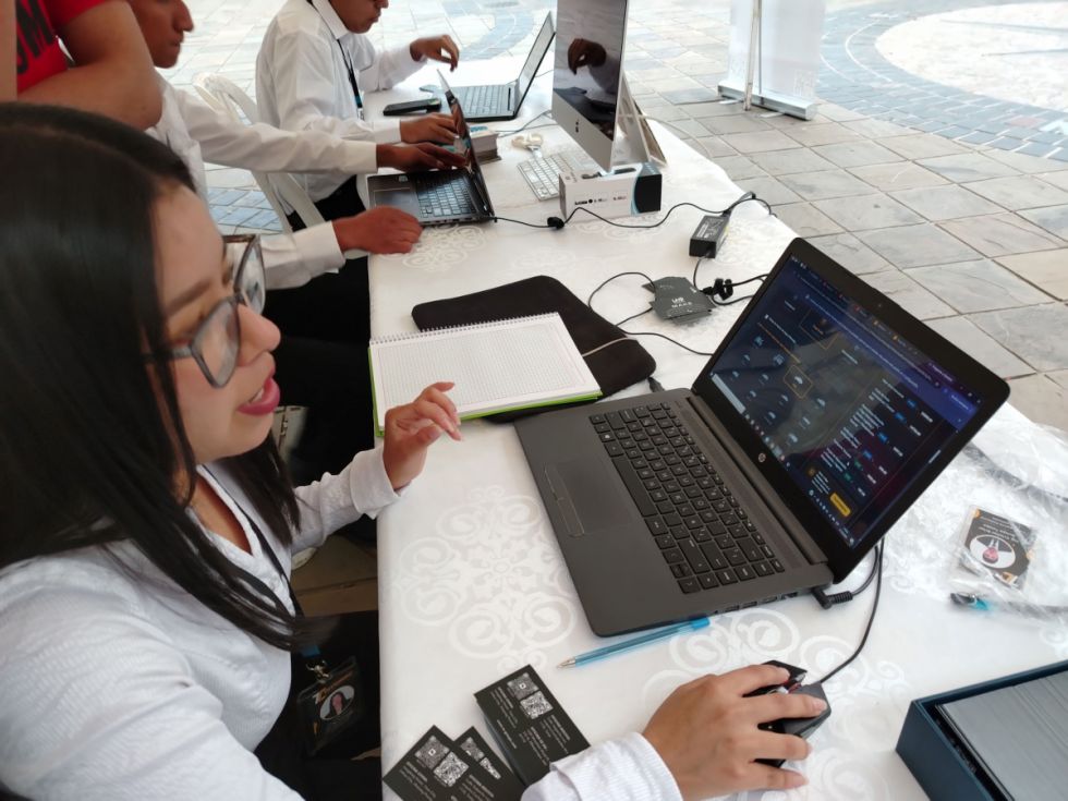Profesionales de alto rendimiento trabajan en Tucumpa.com