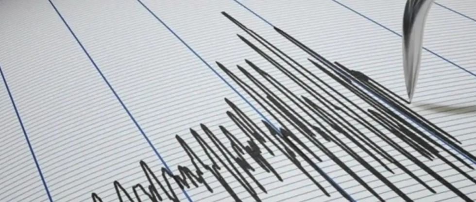Al menos 16 muertos por sismo de 7,0 en China