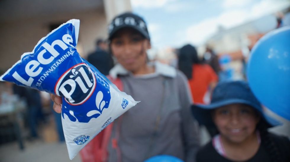 PIL Bolivia llegó a 69 instituciones de asistencia infantil