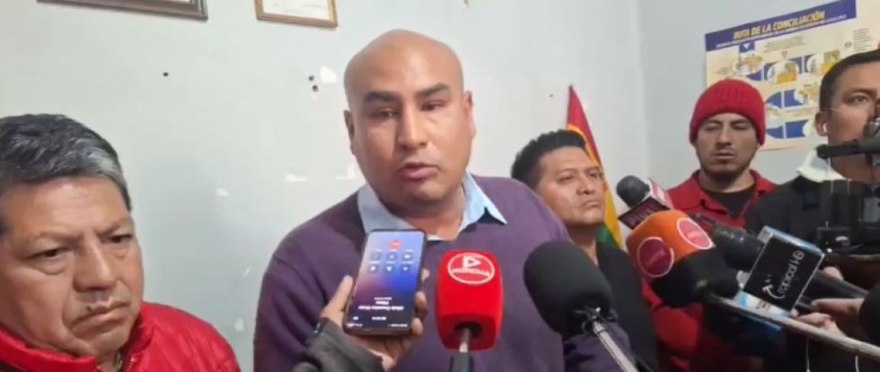 Garnica desconoce elección de Rosa Ramos y denuncia intromisión política en la Fedjuve