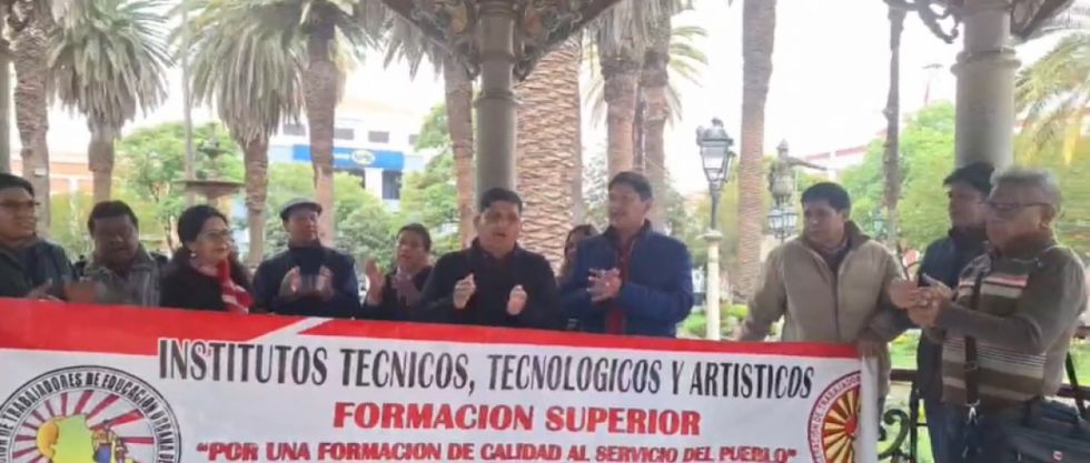 Magisterio urbano de Tarija anuncia marcha de teas y paro de 48 horas