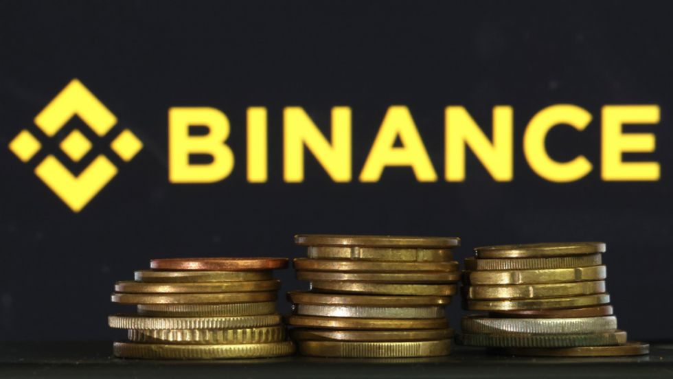 Binance suspende todo tras el masivo hackeo