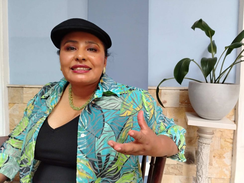 El País, Pura Cepa, Coral Ayoroa, Entrevista