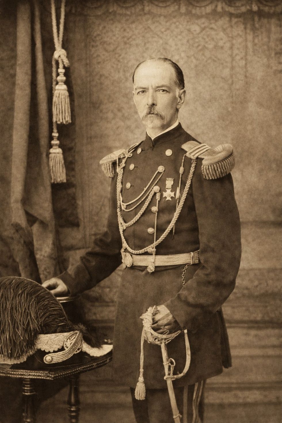 Miguel Estenssoro Rojas, El País