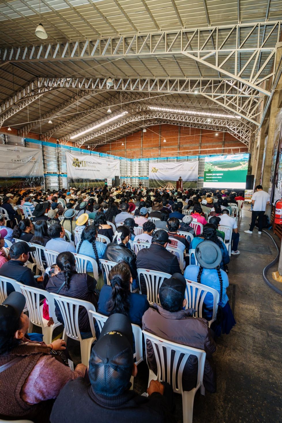 Encuentro Pro Uva, Tarija, El País