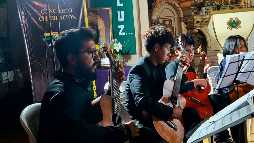 Pura Cepa, El País, World Guitar Day, Gabriel Torres
