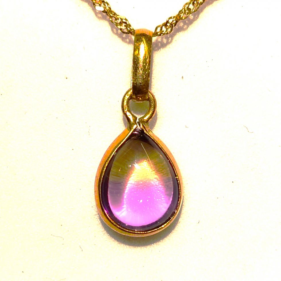 La Bolivianita, Meyer Gems, Tarija, El País