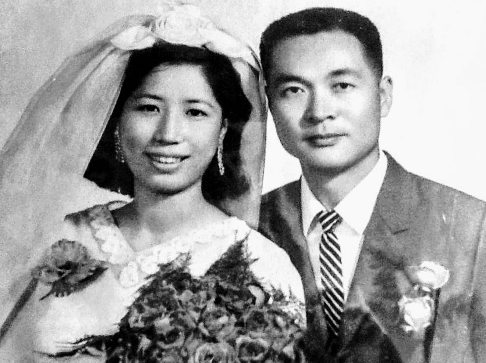 El País, Mike Chu, Aviación, Capt. Mike Wei Ming Chu Aisin Gioro