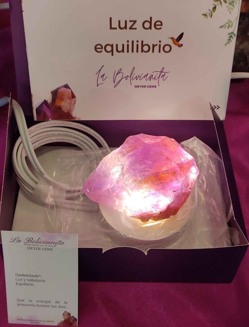El País, Bolivianita, Meyer Gems, Luz de Equilibrio