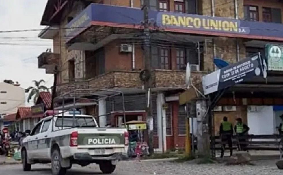 Banco Unión, Chapare, El País